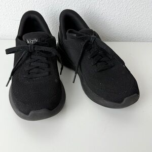 KIZIK Athens Hands Free Slip On Sneaker Mens 5.5 / Women’s 7